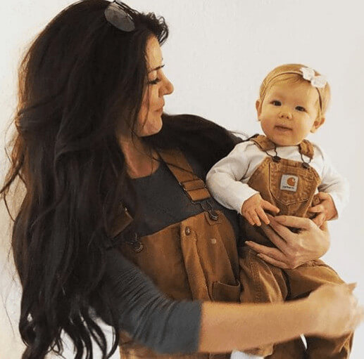 Kristie Wolfe with her niece